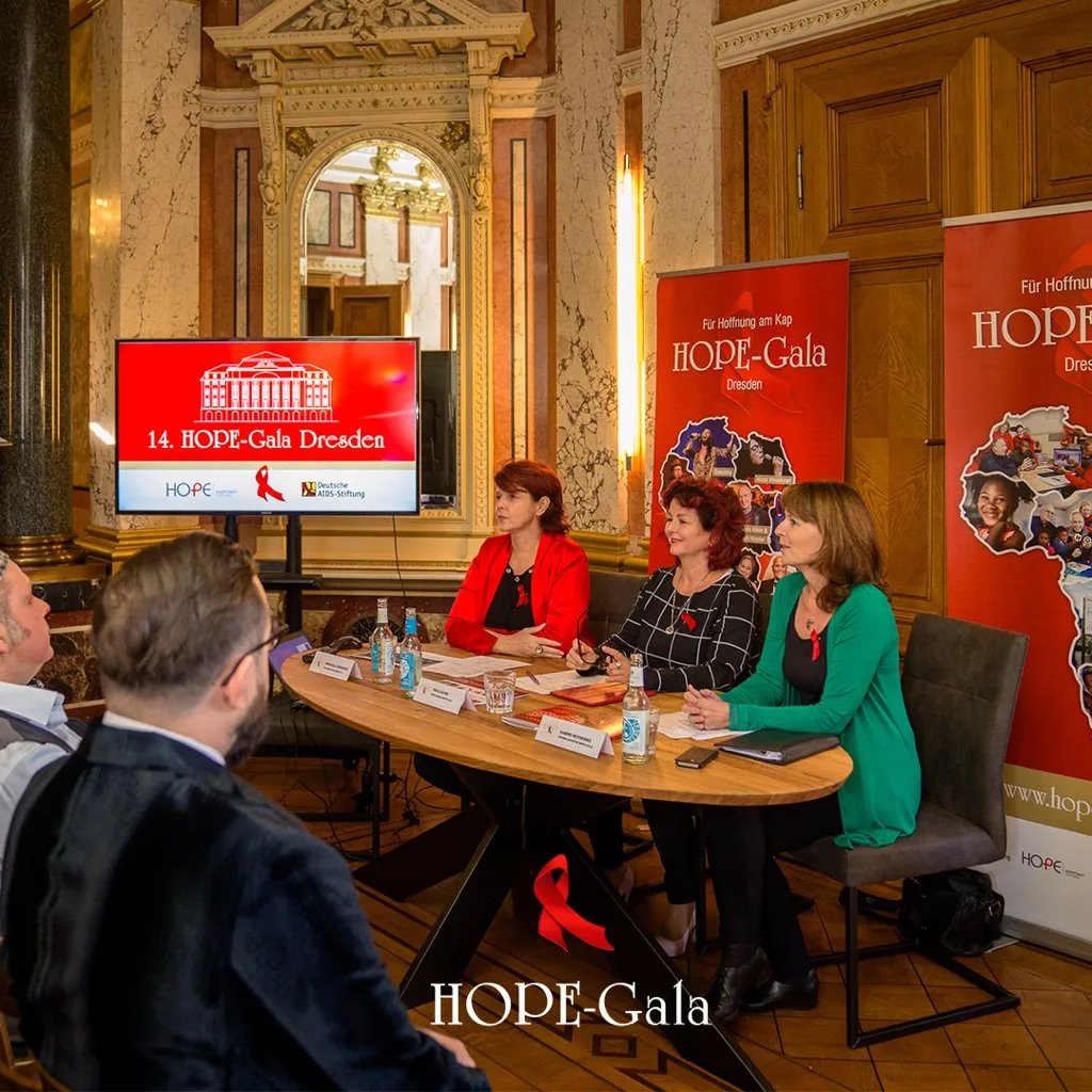 HOPE-Gala Dresden - Pressearbeit und Moderation